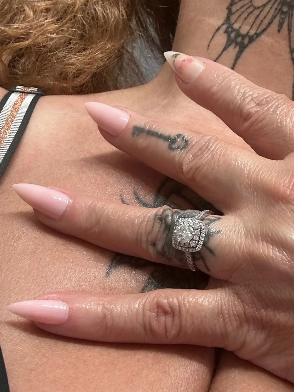Diamond solitaire Halo Cluster Ring in Silver- White